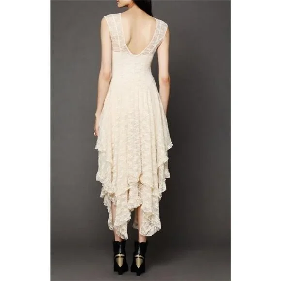 Off White Cream Lace Sleeveless Asymmetrical Layered Lace Tiered Long Midi Dress - Picture 4 of 6